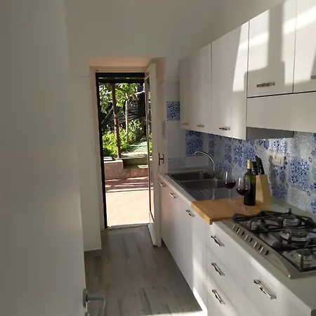 Casa Emi 아파트 *