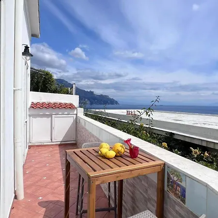 Casa Emi Apartment